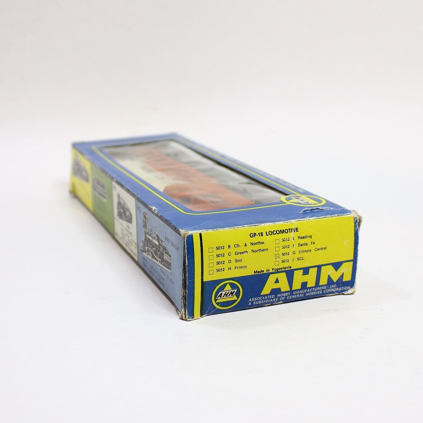 AHM Illinois Central GP-18 Powered Diesel Locomotive HO Scale Train - In Box