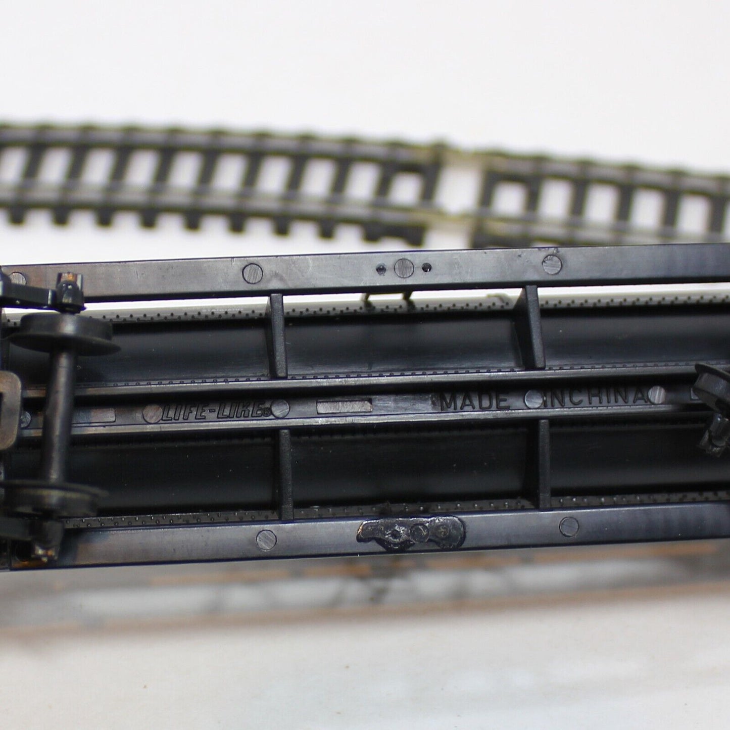Life Like NATX Single Dome Tank Car North America #5912 HO Scale Train Model