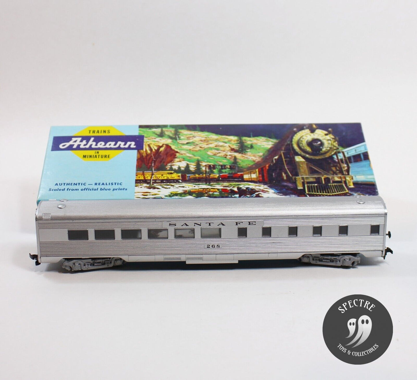 Athearn Train 1791 Santa Fe Streamline Diner #268 HO Scale Train - Pre built
