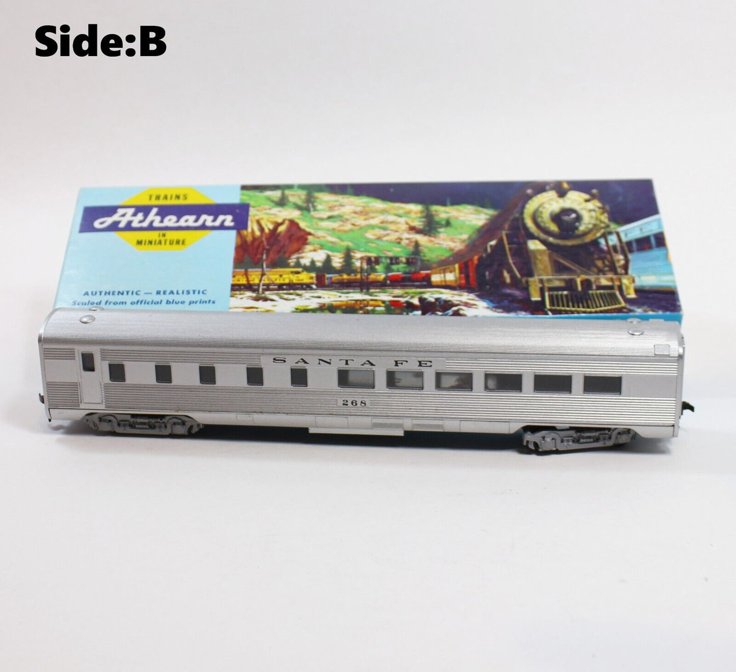 Athearn Train 1791 Santa Fe Streamline Diner #268 HO Scale Train - Pre built
