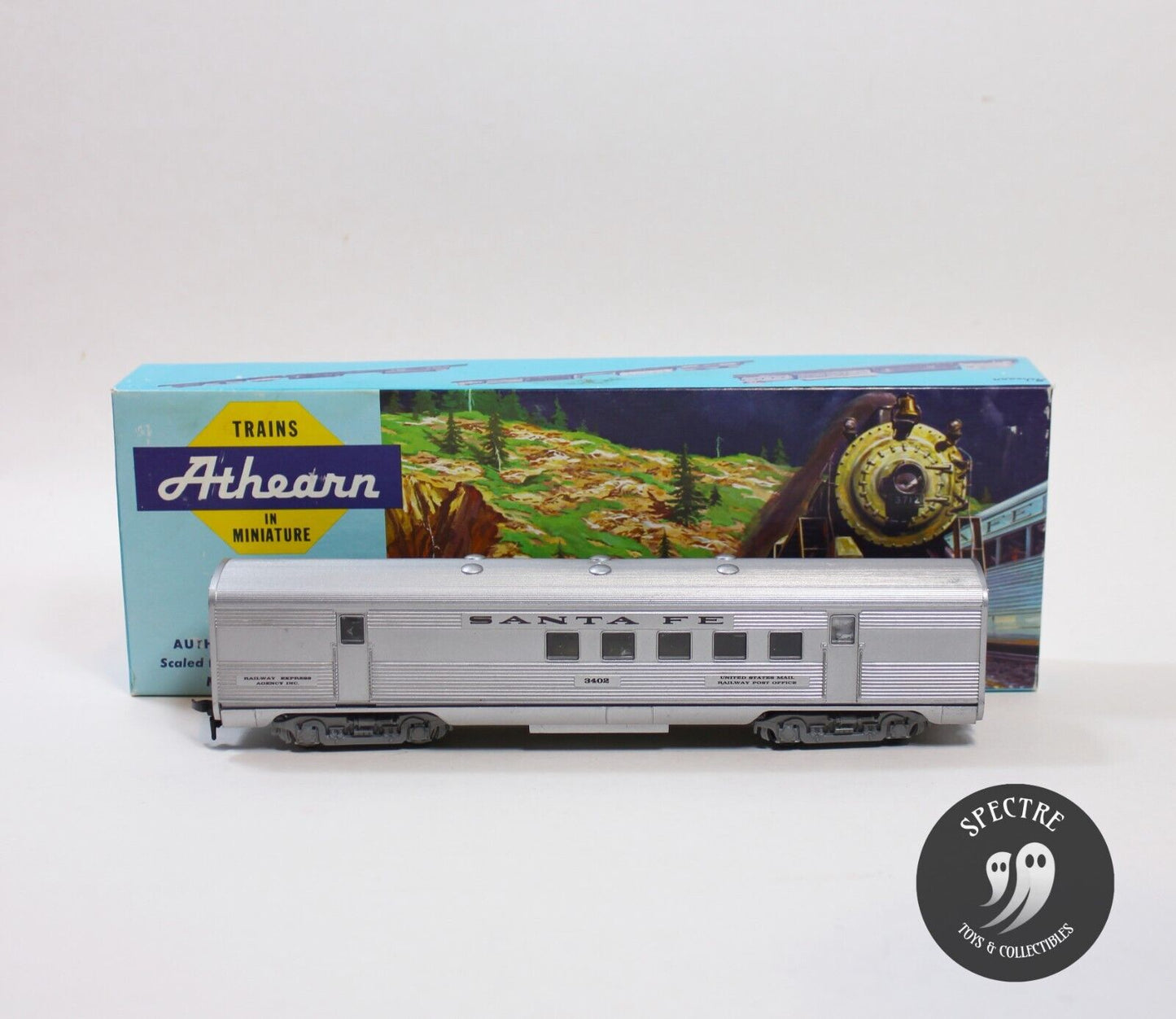Athearn Train 1801 Santa Fe Streamline R. P. O. #3402 HO Scale-Pre built