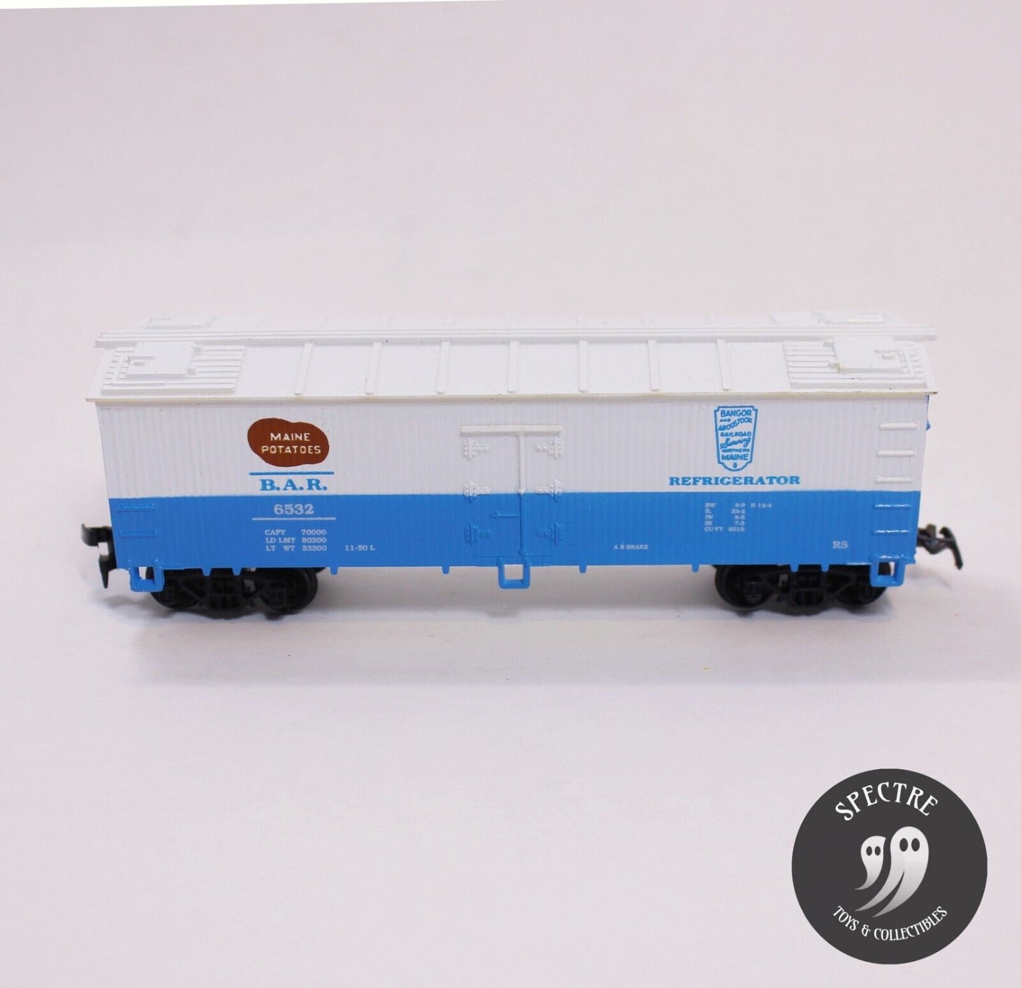 Life Like Train Reefer 8515 - Refrigerated Box Maine Potatoes HO Scale Pre built