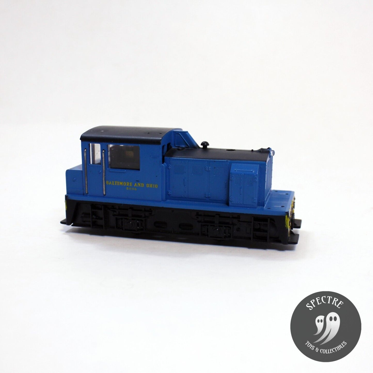 AHM Baltimore & Ohio #5006 Diesel Locomotive HO Scale Train - Tested