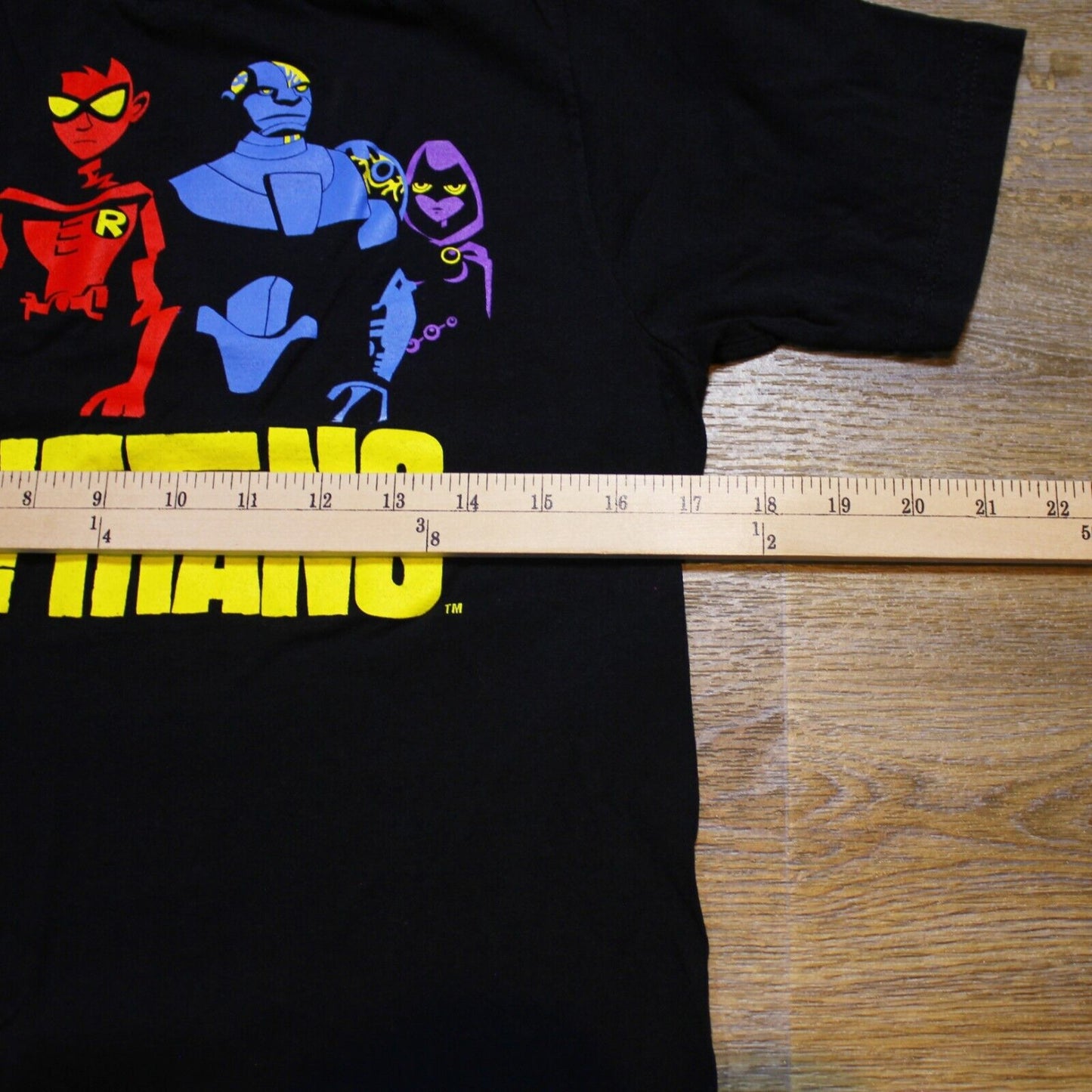 DC Teen Titans Cartoon Network Graphic Tee - Youth Medium