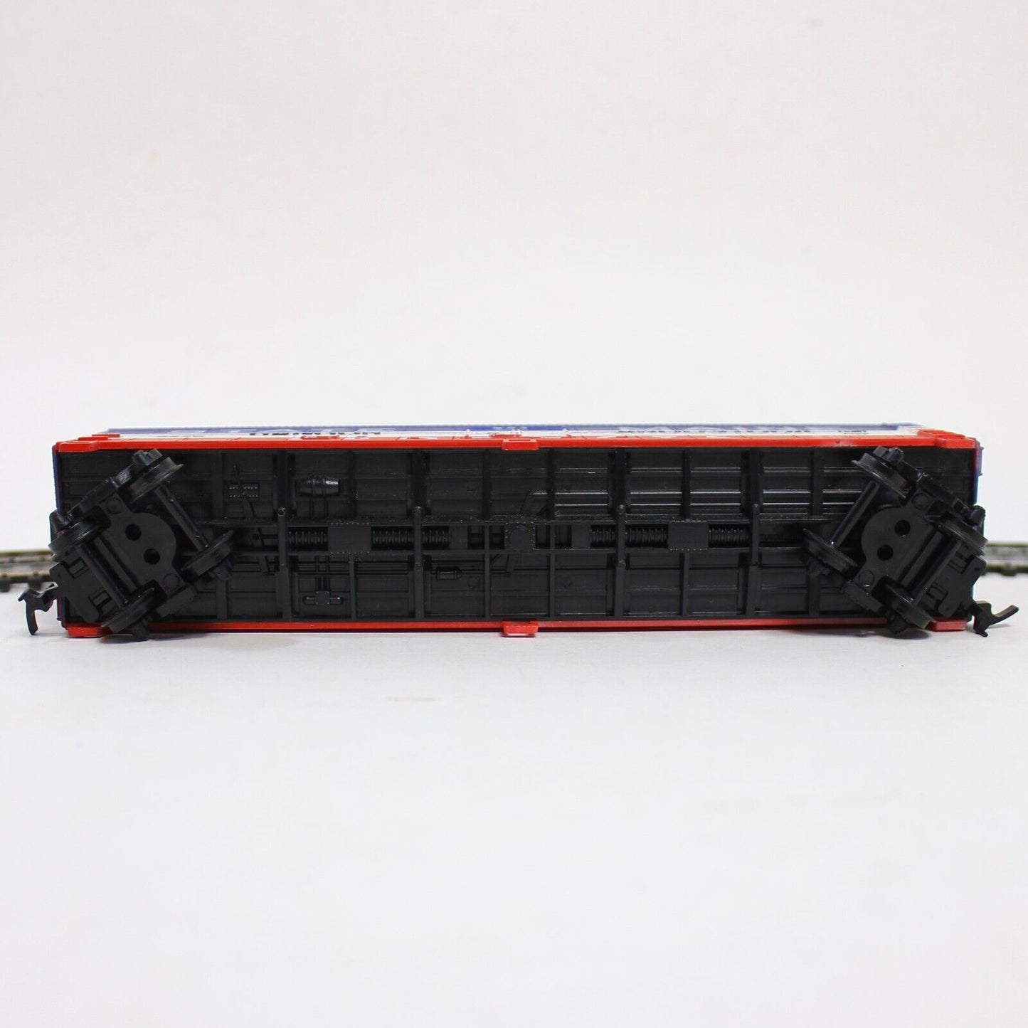 Mehano State of Maine Bangor & Aroostook Product Bar 5226 HO Scale Train-In Box