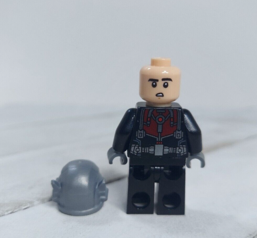 Ant Man (Original Suit) Minifigure SH201-Lego Marvel Super Heroes 2015
