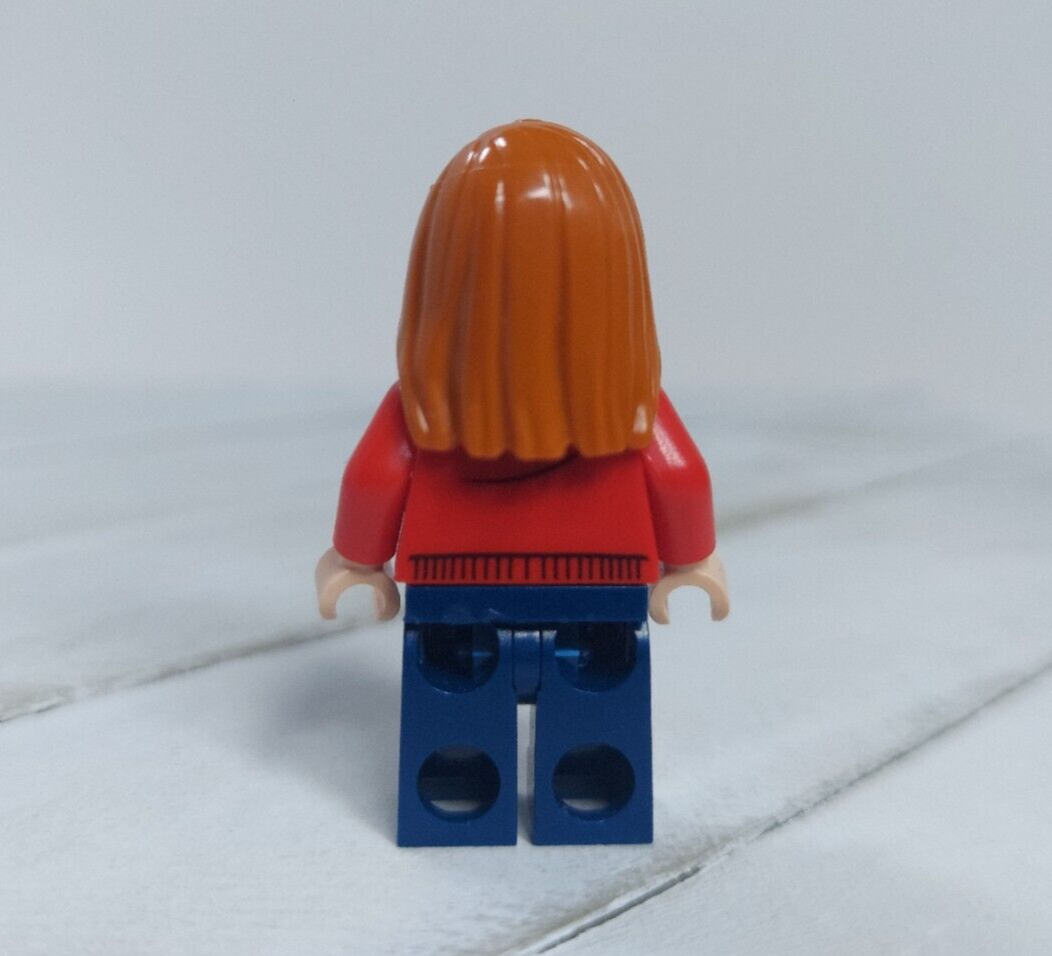 Maisie Lockwood (Red Jacket) Minifigure JW024-Jurassic World 2018