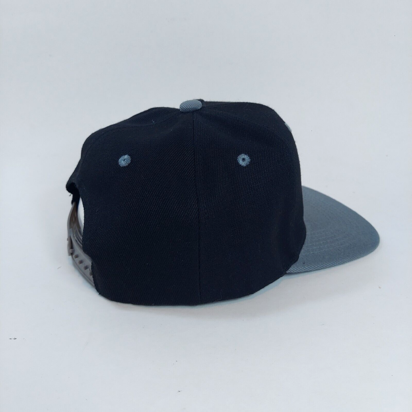 Ring of Fire - Skull Bloom Snapback Brand New