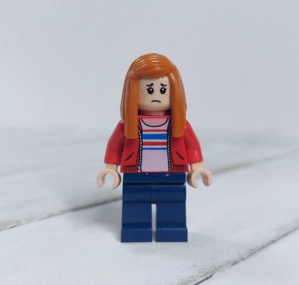 Maisie Lockwood (Red Jacket) Minifigure JW024-Jurassic World 2018