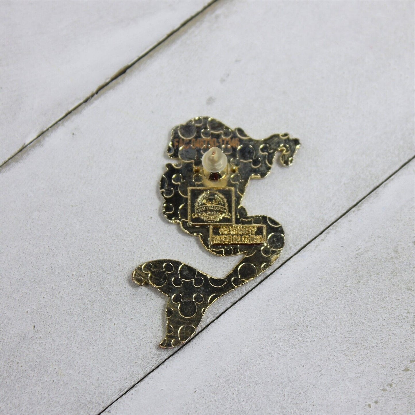 Disney Trading Pin The Little Mermaid Ariel Brushing Hair