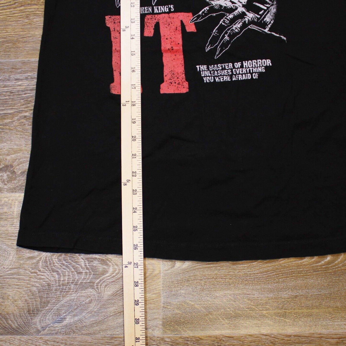 Original Stephen King's IT Pennywise Graphic T shirt Black - Men's Size Medium