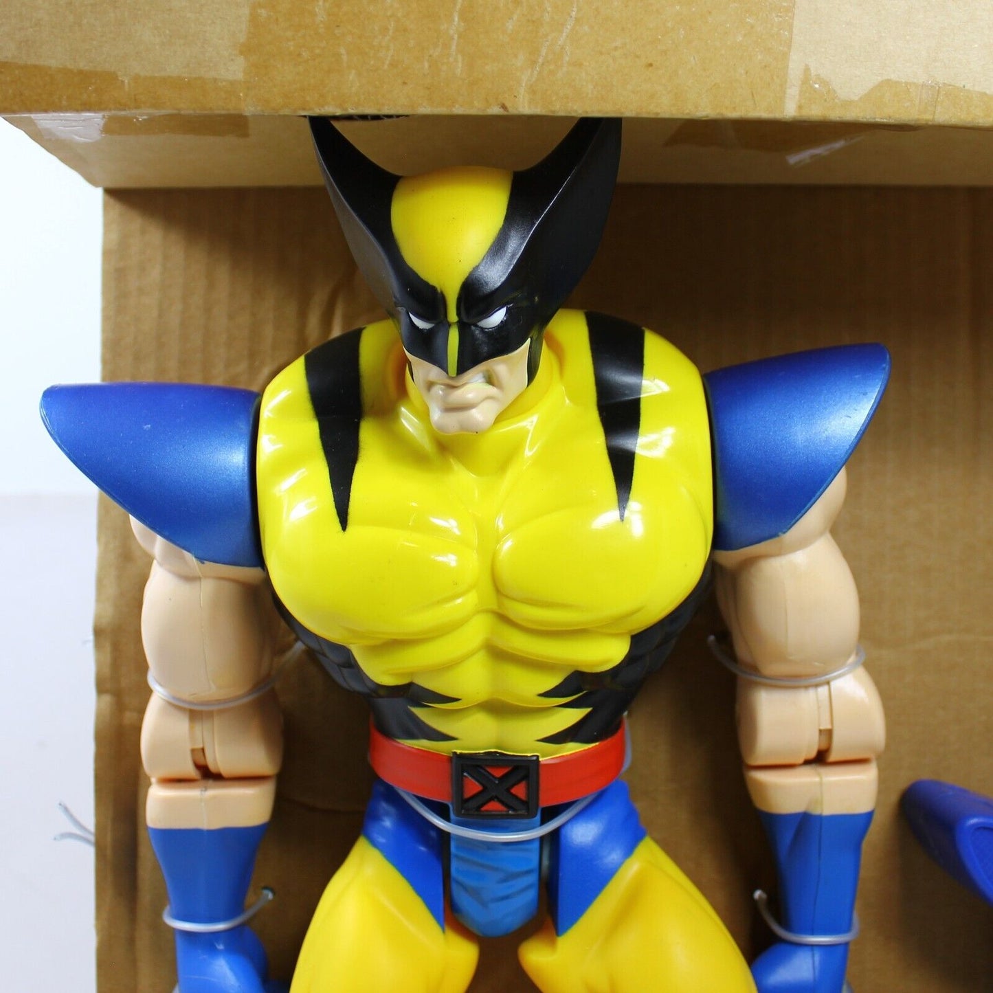 Marvel X-Men Big Time Wolverine 13" Electronic Action Figure -Toy Biz 1996