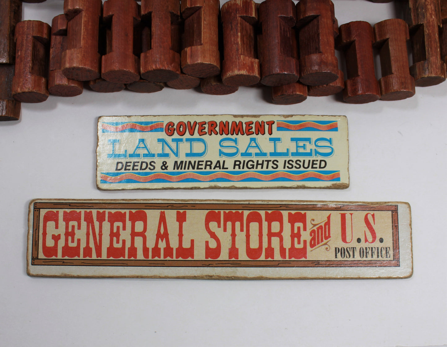 Lincoln Logs General Store & Accessories Lot