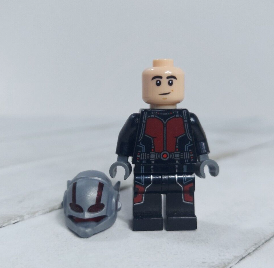 Ant Man (Original Suit) Minifigure SH201-Lego Marvel Super Heroes 2015