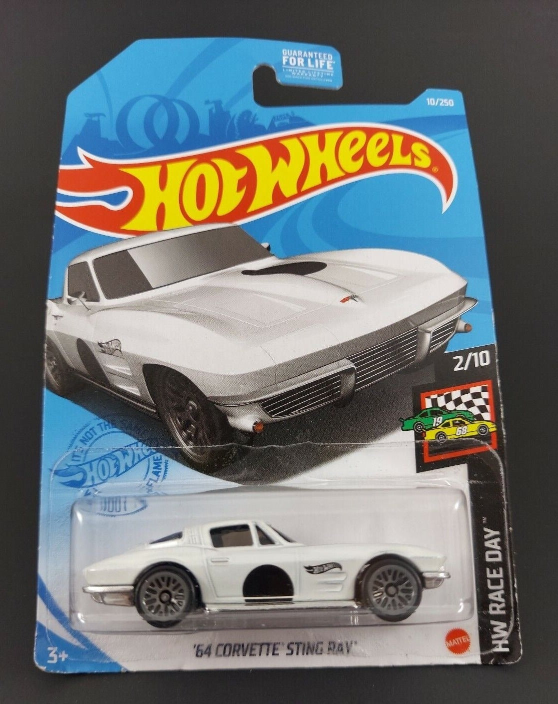 Hot Wheels '64 Corvette Sting Ray White #10/250 2021